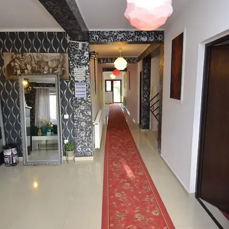 Da Boss Residence *